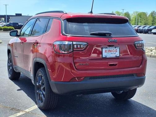 2025 Jeep Compass Latitude