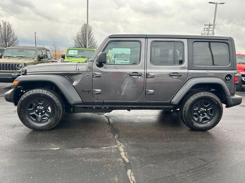 2026 Jeep Wrangler Sport