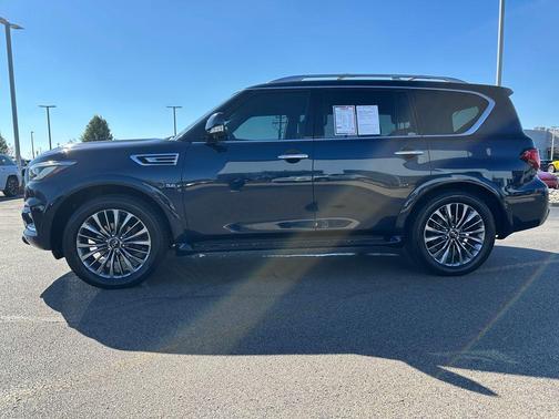 2018 INFINITI QX80 Base