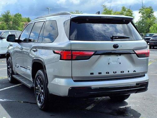 2024 Toyota Sequoia Platinum