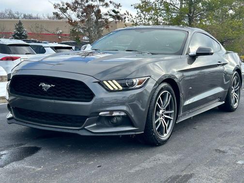 2017 Ford Mustang EcoBoost