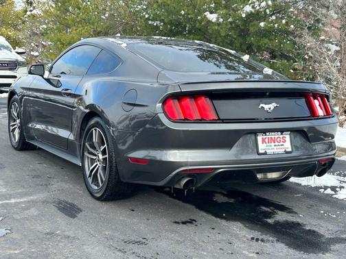 2017 Ford Mustang EcoBoost