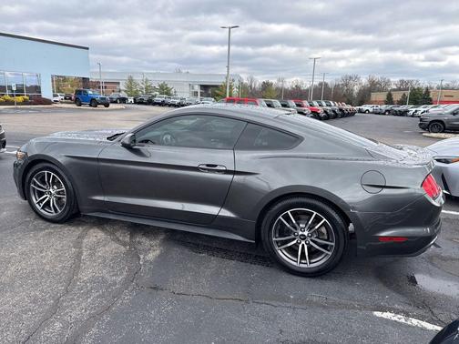 2017 Ford Mustang EcoBoost
