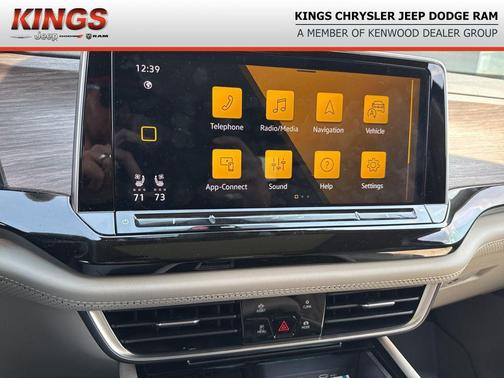 2025 Volkswagen Atlas 2.0T SEL
