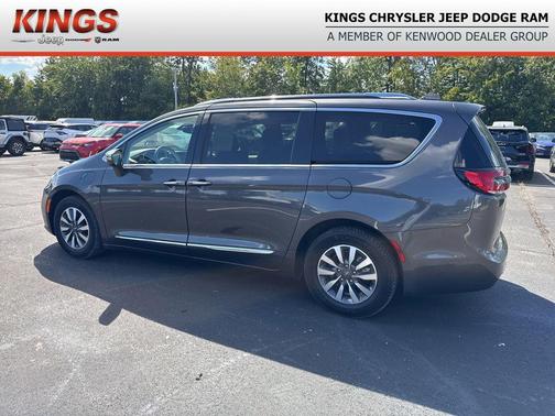 2021 Chrysler Pacifica Hybrid Limited