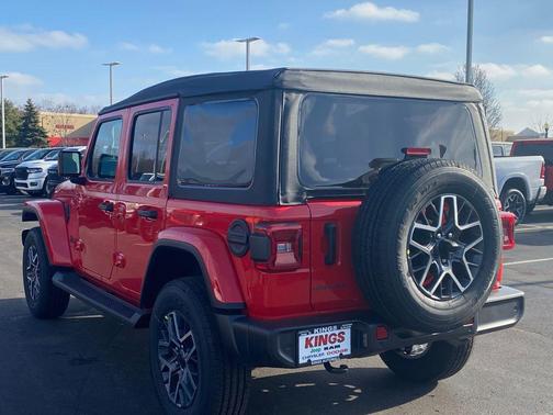 2026 Jeep Wrangler 4-Door Sahara 4x4