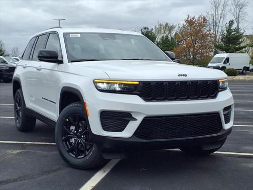 2025 Jeep Grand Cherokee Altitude