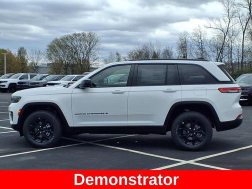 2025 Jeep Grand Cherokee Altitude