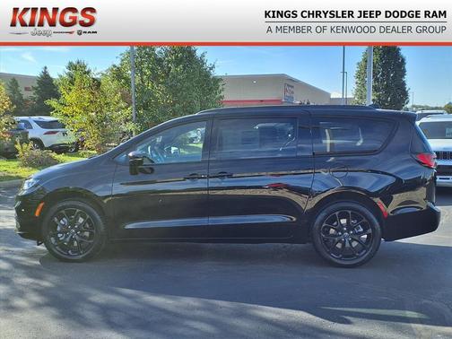 2026 Chrysler Pacifica Limited