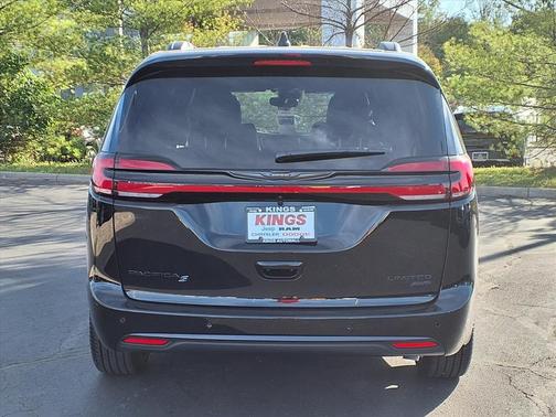 2026 Chrysler Pacifica Limited