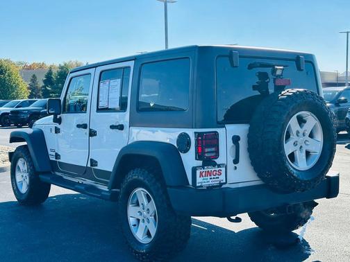 2017 Jeep Wrangler Unlimited Sport