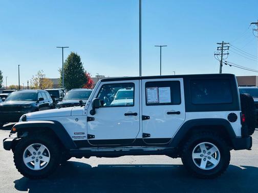 2017 Jeep Wrangler Unlimited Sport
