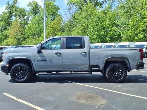 2025 Chevrolet Silverado 2500 Custom