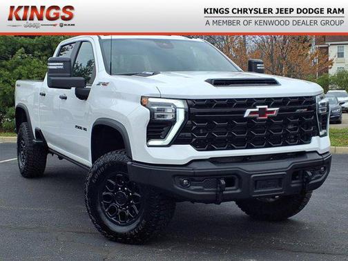 2024 Chevrolet Silverado 2500 4WD Crew Cab Standard Bed ZR2