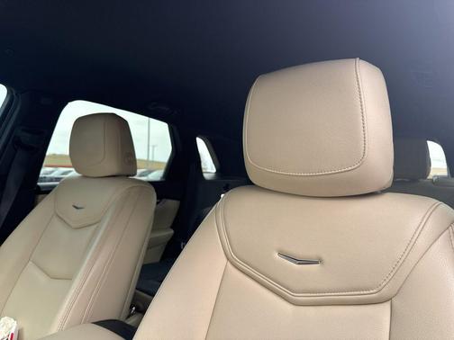 Stellar Black Metallic 2017 Cadillac XT5 Base