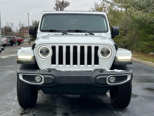 2023 Jeep Wrangler 4-Door Sahara 4x4