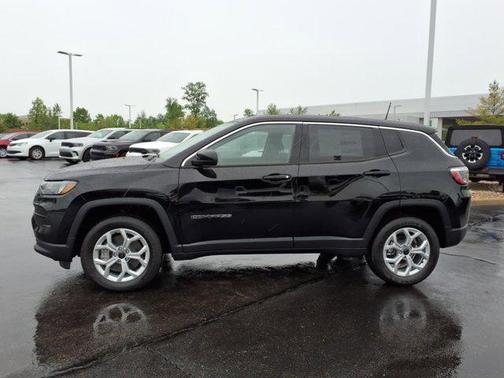 2025 Jeep Compass Sport