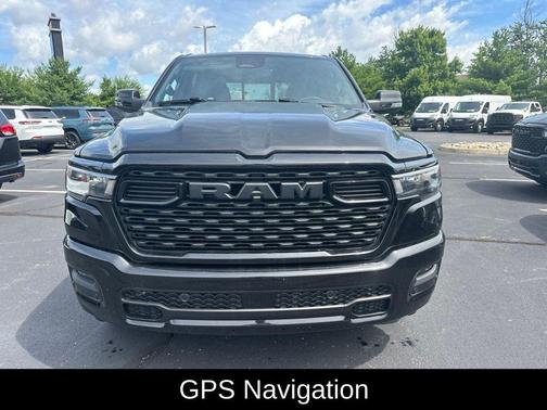 Diamond Black Crystal Pearlcoat 2025 RAM 1500 Big Horn/Lone Star