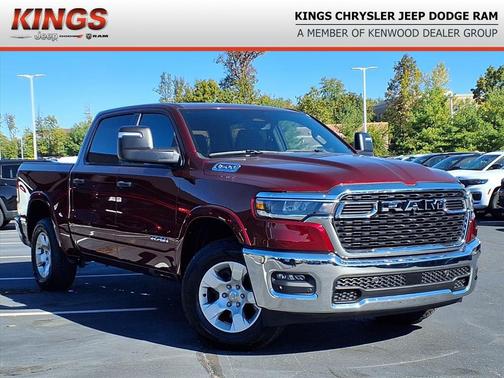 2025 RAM 1500 Big Horn/Lone Star