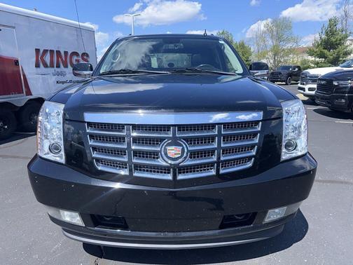 Black Raven 2013 Cadillac Escalade EXT Luxury