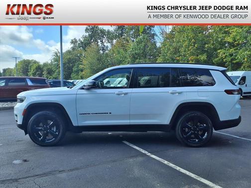 2023 Jeep Grand Cherokee L Altitude