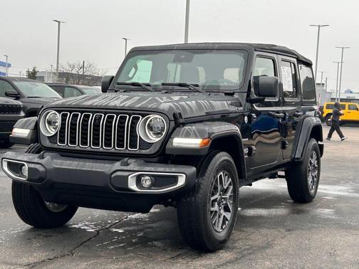 2024 Jeep Wrangler 4-Door Sahara 4x4