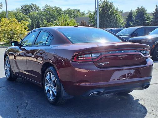 2017 Dodge Charger SE