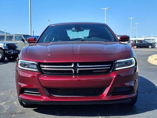 2017 Dodge Charger SE