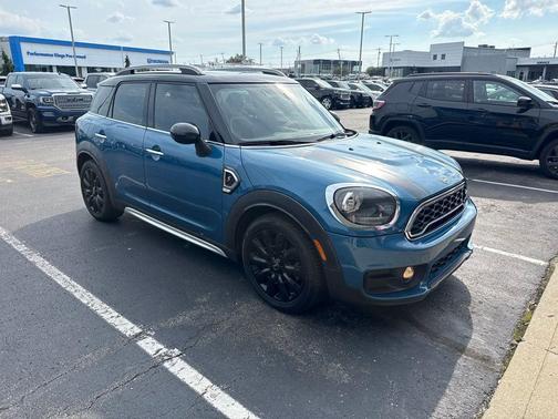 Island Blue Metallic 2019 MINI Countryman Cooper S
