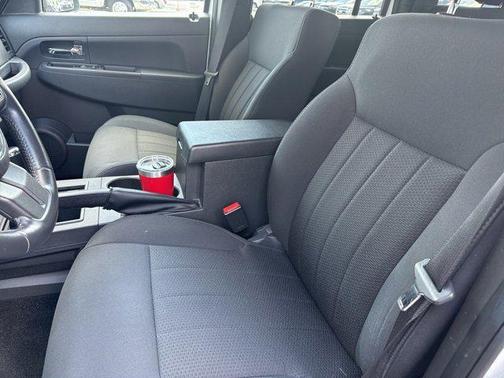 2011 Jeep Liberty Sport