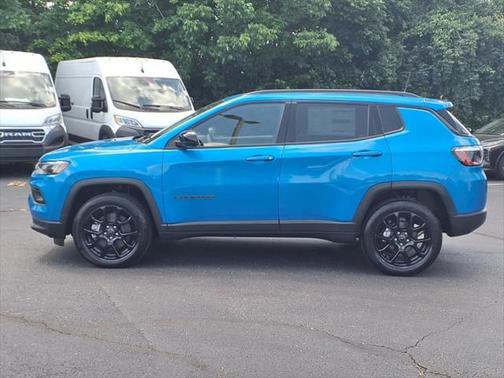 2025 Jeep Compass Latitude