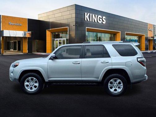 2022 Toyota 4Runner SR5 Premium