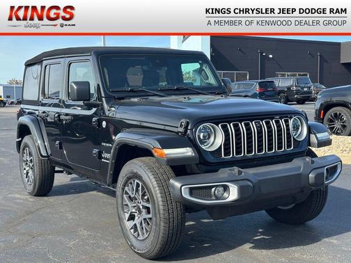 2024 Jeep Wrangler 4-Door Sahara 4x4