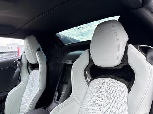 2023 Chevrolet Corvette Stingray w/2LT