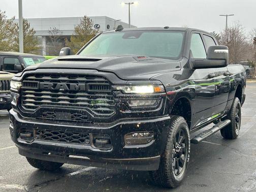 2026 RAM 2500 Black Express Crew Cab 4x4 6'4' Box