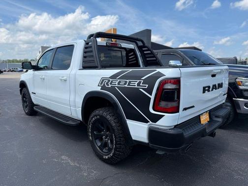 Bright White Clearcoat 2022 RAM 1500 Rebel