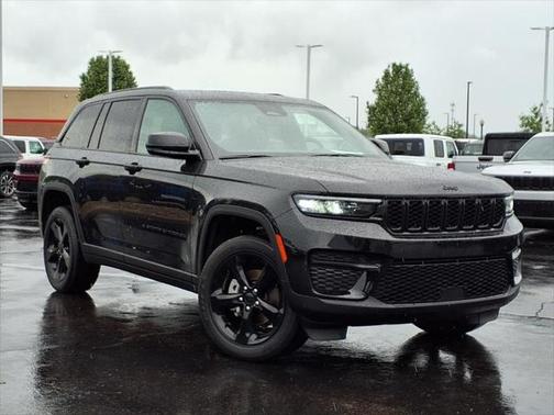 2025 Jeep Grand Cherokee Altitude