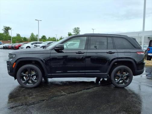 2025 Jeep Grand Cherokee Altitude