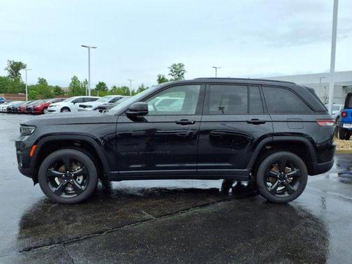2025 Jeep Grand Cherokee Altitude