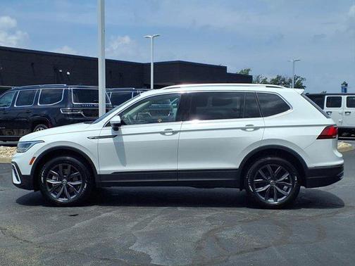 2022 Volkswagen Tiguan 2.0T SE 4MOTION