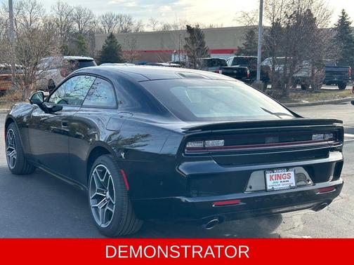 Diamond Black Crystal Pearlcoat 2026 Dodge Charger R/T Scat Pack