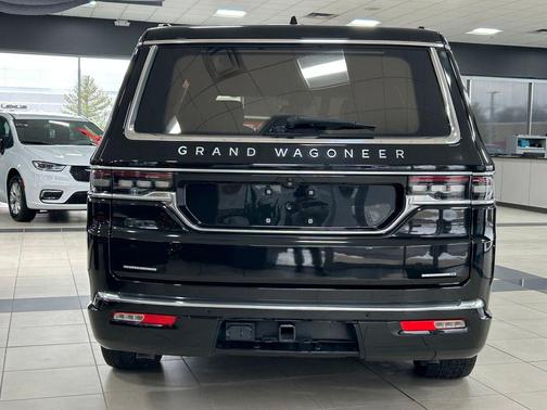 2022 Jeep Grand Wagoneer Series II 4x4