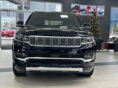 2022 Jeep Grand Wagoneer Series II 4x4