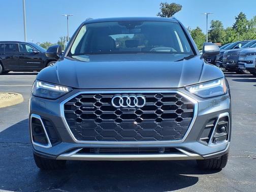 2022 Audi Q5 45 S line Prestige