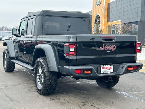 2026 Jeep Gladiator Mojave 4x4