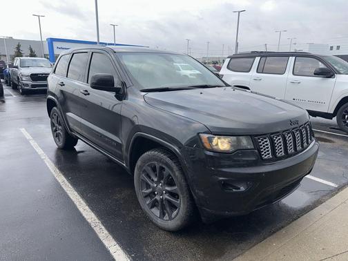 2018 Jeep Grand Cherokee Altitude