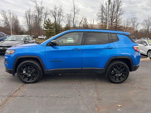 2025 Jeep Compass Latitude