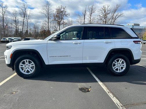 2023 Jeep Grand Cherokee Laredo