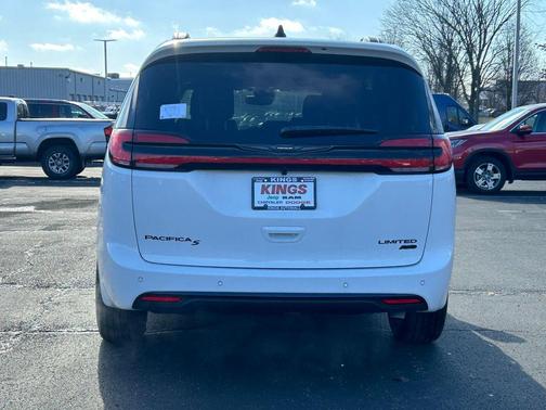 2026 Chrysler Pacifica Limited