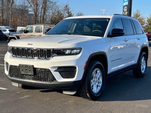 2023 Jeep Grand Cherokee Laredo